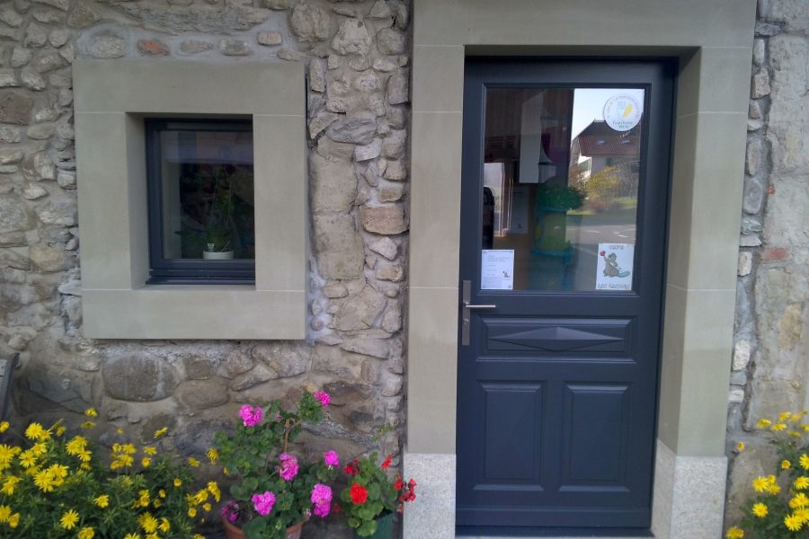 Rénovation-dune-ancienne-ferme-vaudoise-3-scaled